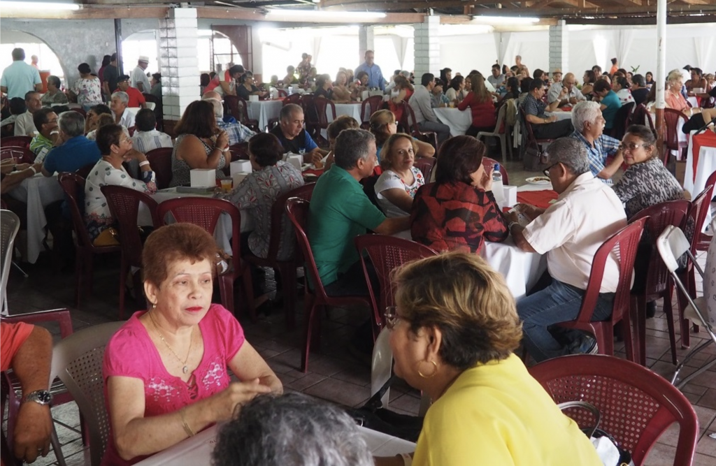 Gobierno quiere dejar de aportar a los regímenes de pensiones