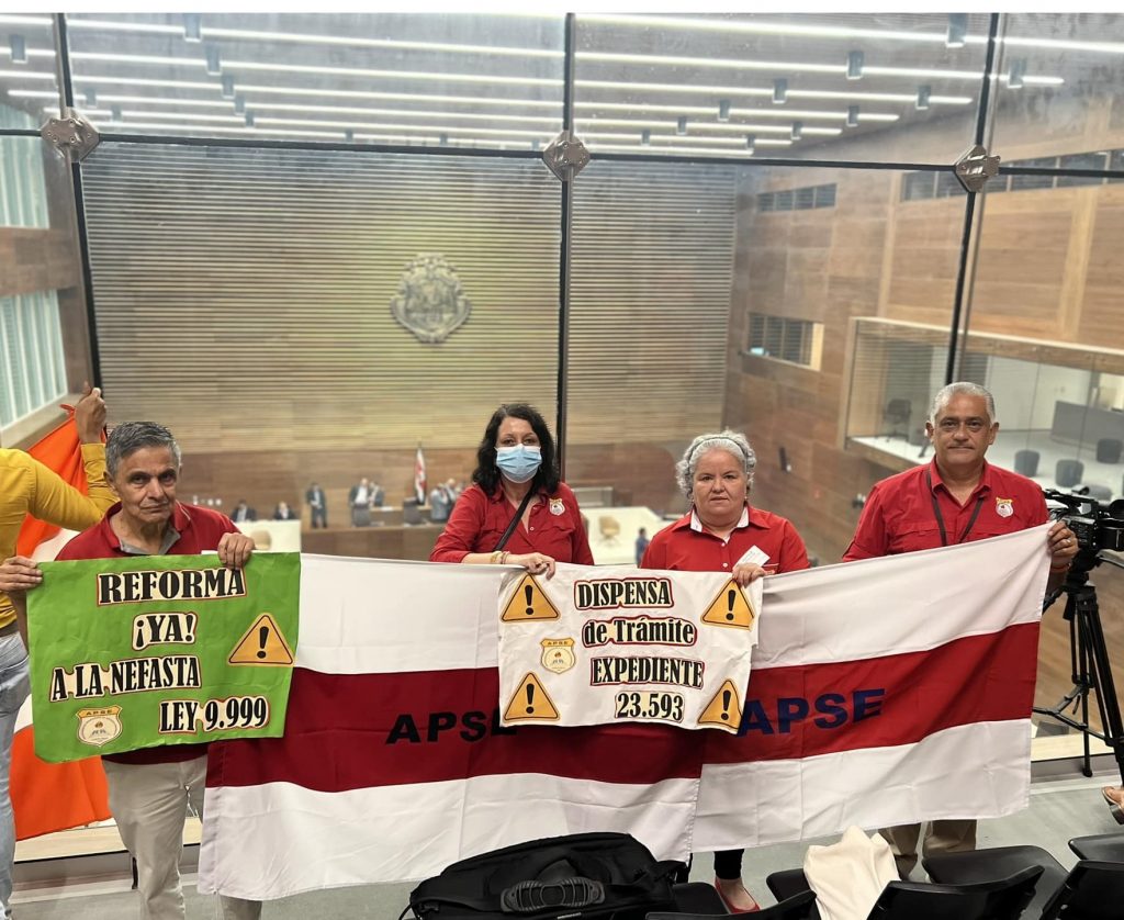 Criterio legal: reforma a la ley 9999